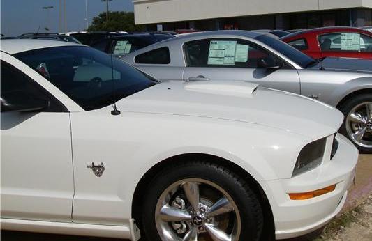 Painted ford mustang factory style hood scoop 2005-2009