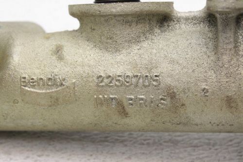 New old stock oem ford truck brake master cylinder e6hz-2140-bx