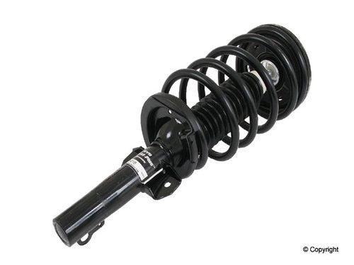 Wd express 381 18035 445 front strut & coil spring assembly