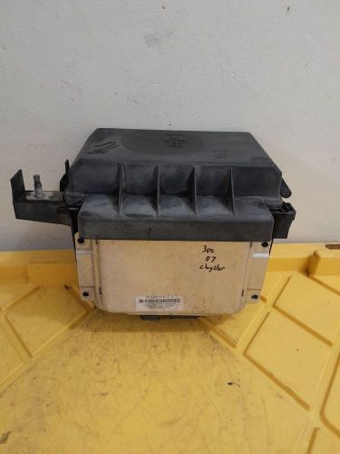 2007 chrysler 300 body control module fuse box #p04692140ag