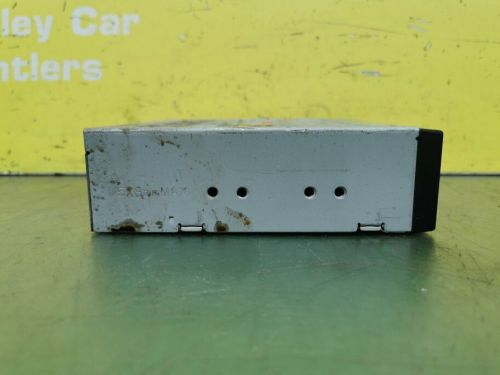 Land rover range rover dvd player  462100 8318