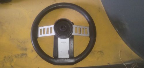 Wellcraft miami vice 38kv boat steering wheel