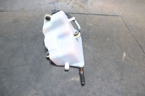 Yamaha outboard oil tank