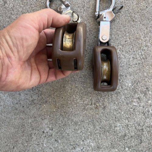 2x vintage south coast polley - block shackle ?