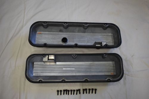 Chevy bbc 12553666 &amp; 12553667 cast valve covers