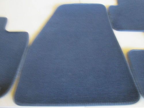 Volvo xc40 foot  mats carpet mats mat set of full 2018-2023 genuine used--