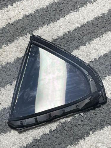 2006-2013 lexus is250 rear right side door quarter window glass 68188-53030 oem