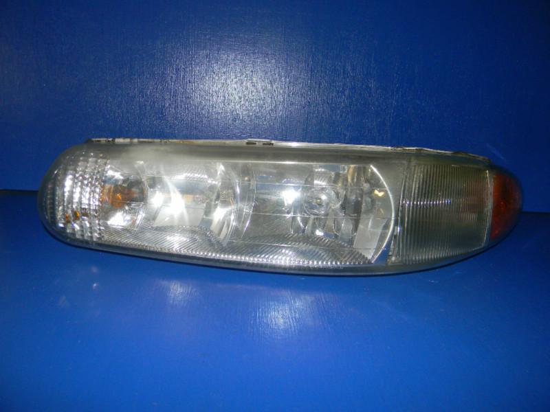 97 98 99 00 01 02 03 04 05 buick regal head light oem l *sold with warranty z108