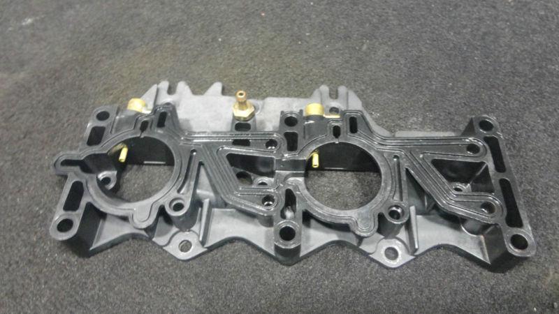 Port intake manifold #439168 johnson/evinrude 1998/1999 90/115hp boat (602)