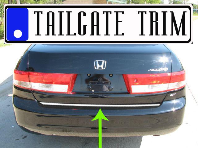 Chrome tailgate trunk molding trim - honda
