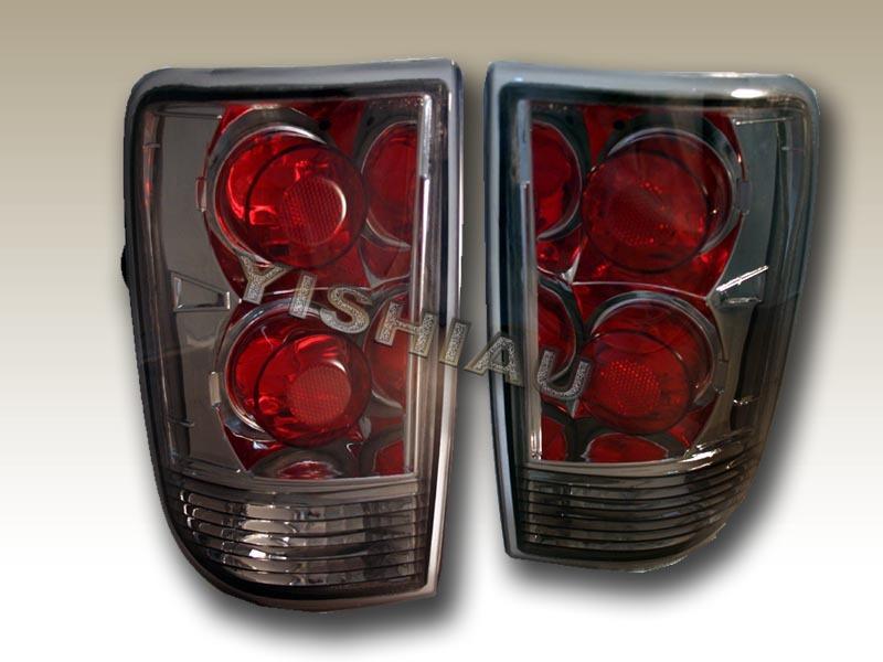 95 96 97 98 99-04 chevy s10 blazer jimmy tail lights smoke