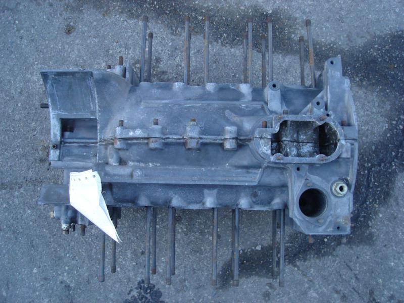 Porsche 901 911 engine motor case cylinder block 6298292 2.0 e 911e magnesium