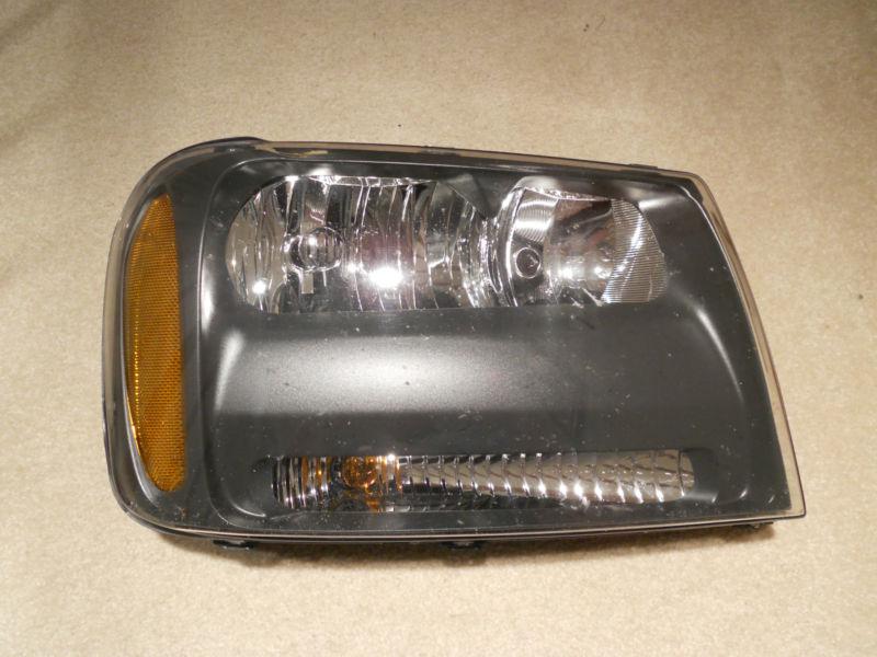 Trailblazer headlight - right side - passengers  side - gm part