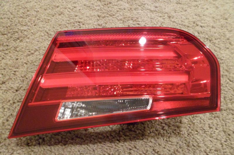 2012-2013 bmw 328i 335i  right (passenger) side tail light on lid, 4dr,  oem