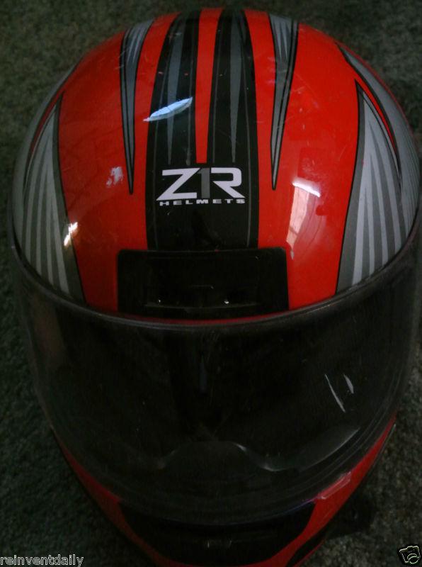 Zr helmet / youth small-med /red & black /  dot / used