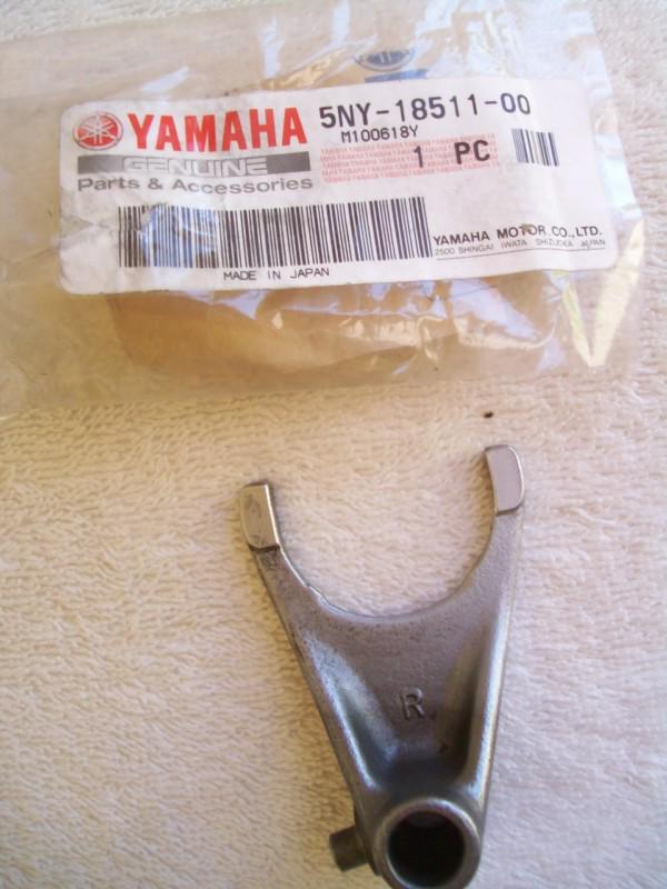 Yamaha yz 85 - yz 125 2002/2004 - shifter fork # 1 / 5ny-18511-00-00 / brand new