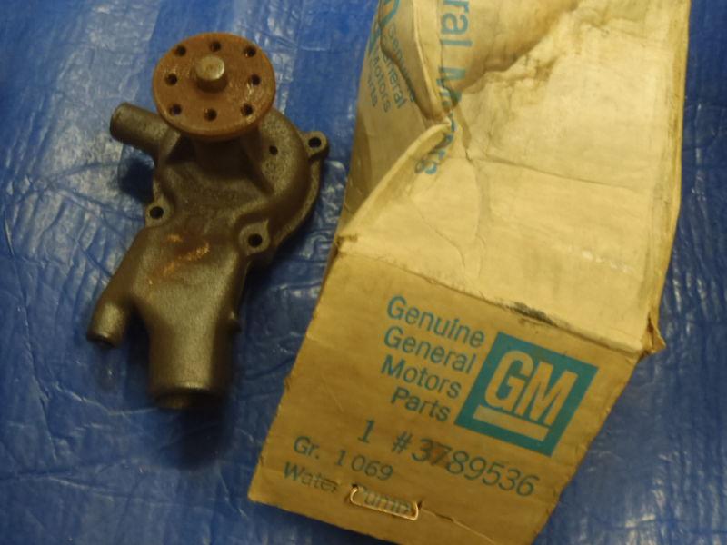 Nos gm water pump 1963 1964 chevrolet truck 10 20 30 40 50 60 292 inline 63 64