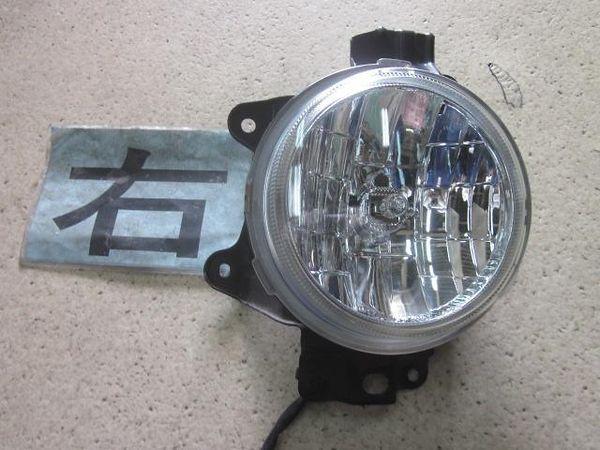 Daihatsu move 1999 right fog lamp [0210850]