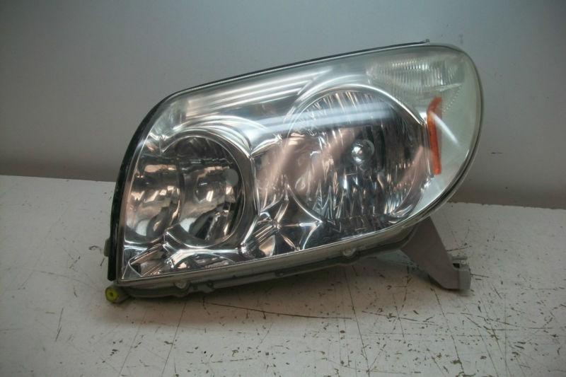 Dc30945 2003-2005 toyota 4 runner oem headlight lamp right passengeroriginal