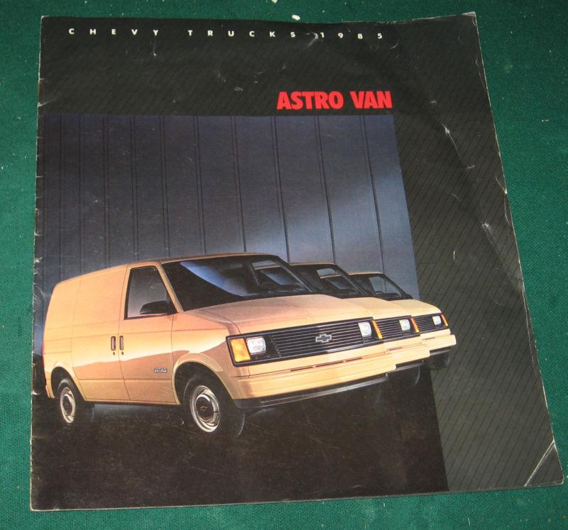 1985 chevy astro van dealer sales brochure; cargo van; 16 pgs