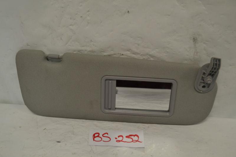  2011 hyundai elantra sedan passenger right side sun visor grey