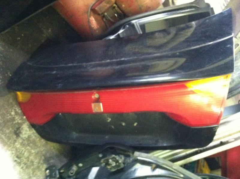 Saturn sc2 01 02 trunk lid