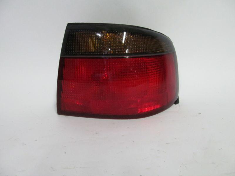 01 02 03 04 cadillac seville oem right tail light nice!