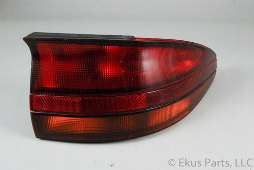 Saturn s-series 1991-1996 exterior right tail light oem