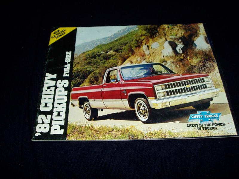 Chevrolet 1982 truck brochure