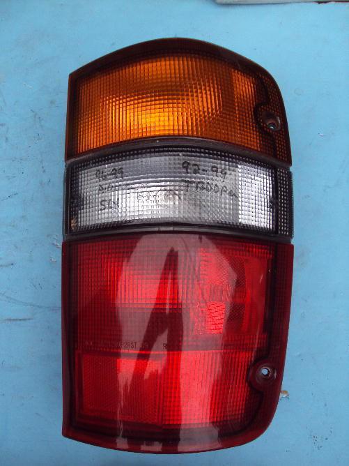 96 97 98 99 acura slx rh left driver tail light taillight assembly, excellent,