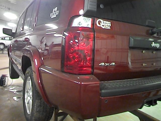 2008 jeep commander tail lamp light left