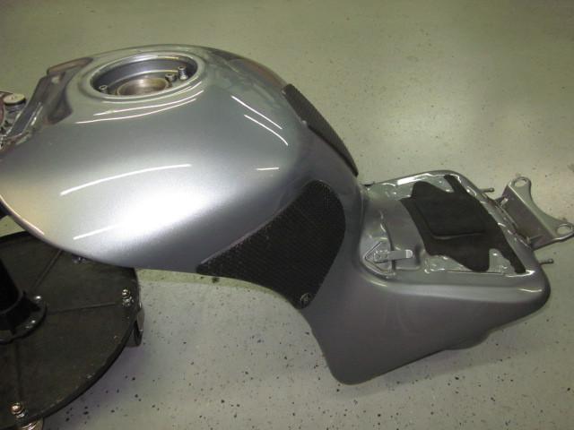 2009 kawasaki concours fuel tank