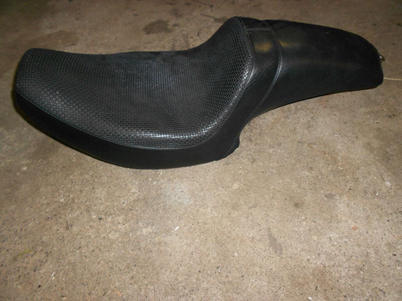 Harley davidson fxr  corbin seat