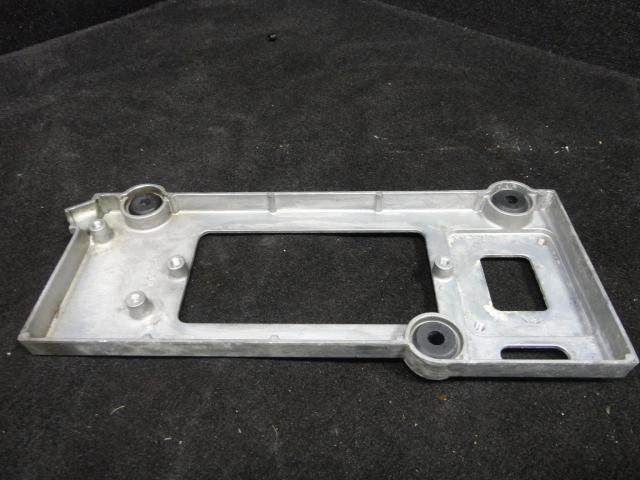 Electrical bracket #6g5-85542-00-94 yamaha 1984-1989 6/150-225hp outboard (689)