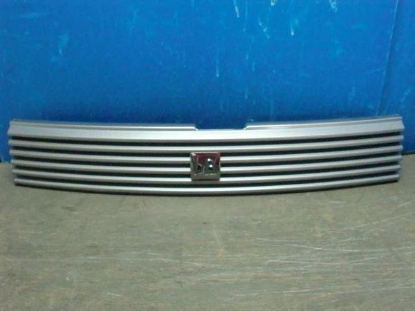 Toyota bb 2002 radiator grille [0010400]