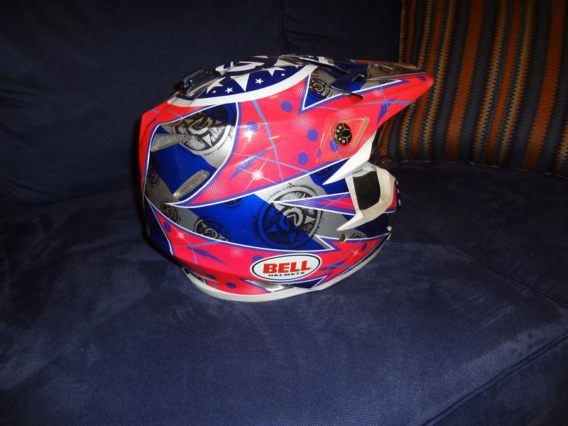 Bell moto 9 helmet (pink and blue)