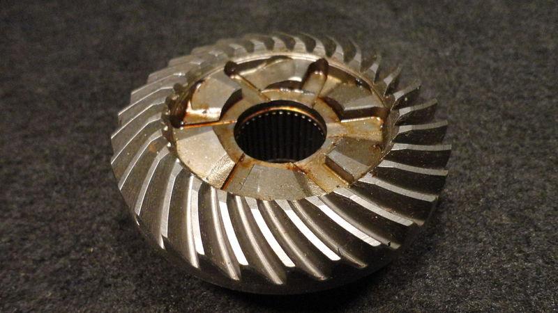 Forward gear #43-56517a3 mercury 1970-1977 80hp boat outdrive gearcase part