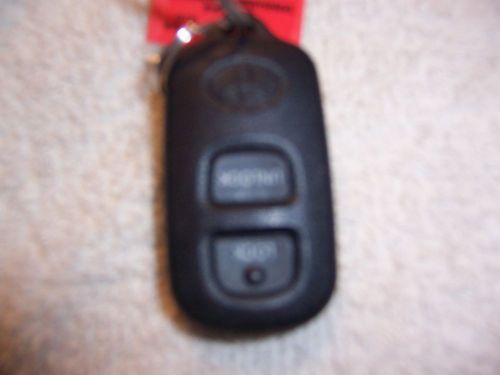 2004 toyota sienna oem  key fob door lock clicker