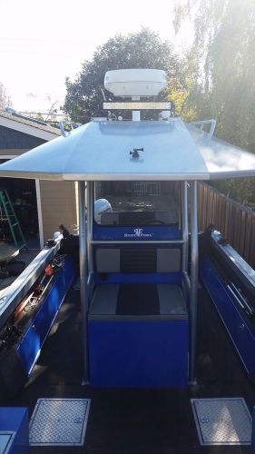 Aluminum t-top, center console, and seats