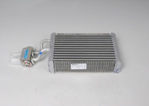 Acdelco 15-63489 new evaporator