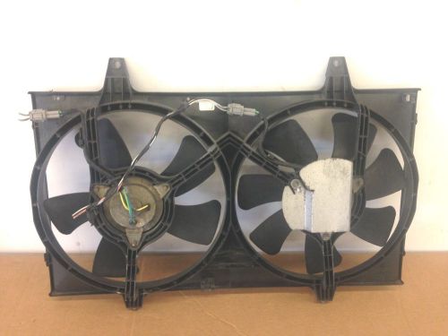 1998 nissan maxima cooling fan set w/ shroud