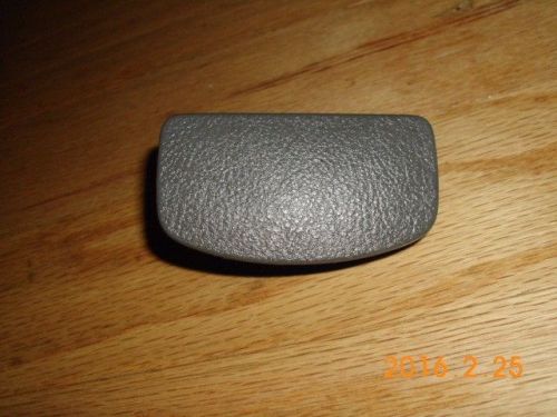 04-08 suzuki forenza reno glove box latch glovebox lock, gray grey 2004-2008