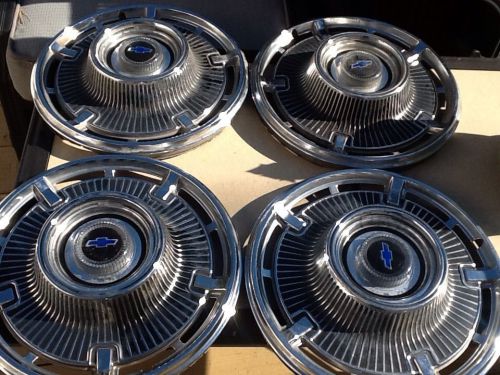 1965 chevrolet hub caps 14&#034; set of 4 chevy wheel covers 65