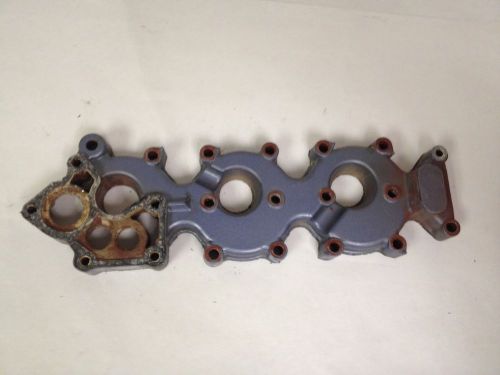 1973 evinrude 65373r 65hp cylinder head cover 0317218 317218
