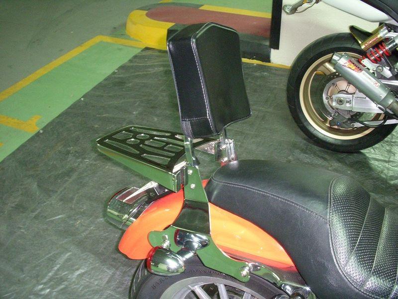 Detachable sissy bar/backrest for '94-'03 harley davidson sportster 