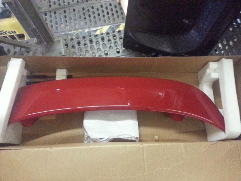 22697484 - oem - used 2005 - 2010 cobalt rear spoiler - fits 4dr - victory red