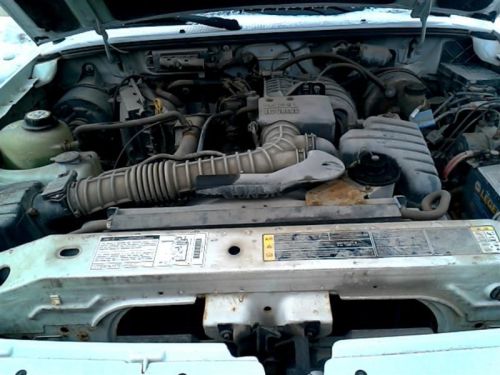 Manual transmission 2wd 4-140 2.3l fits 01-11 ranger 258304