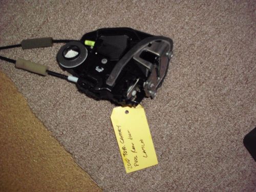 Toyota oem right rear door-lock actuator 6905006100 camry,lexus