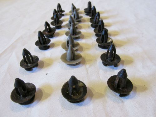 Porsche&#039; door panel clips 24 used in good condition black and gray