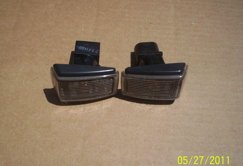 Volvo 850 s70 c70 v70 side marker clear lights r t-5 oem nice 